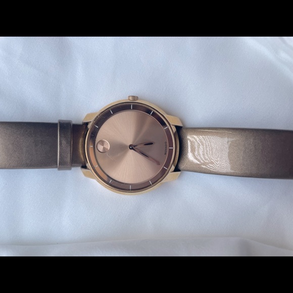Movado Bold Rose Gold Watch - Picture 3 of 5